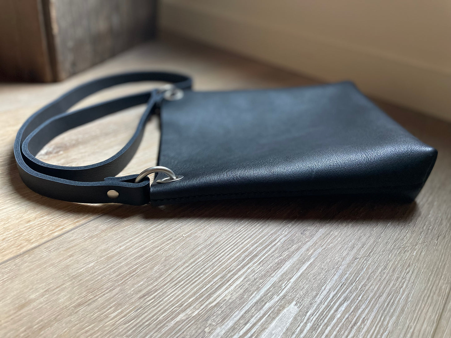 Small Crossbody/Shoulder Bag - Black