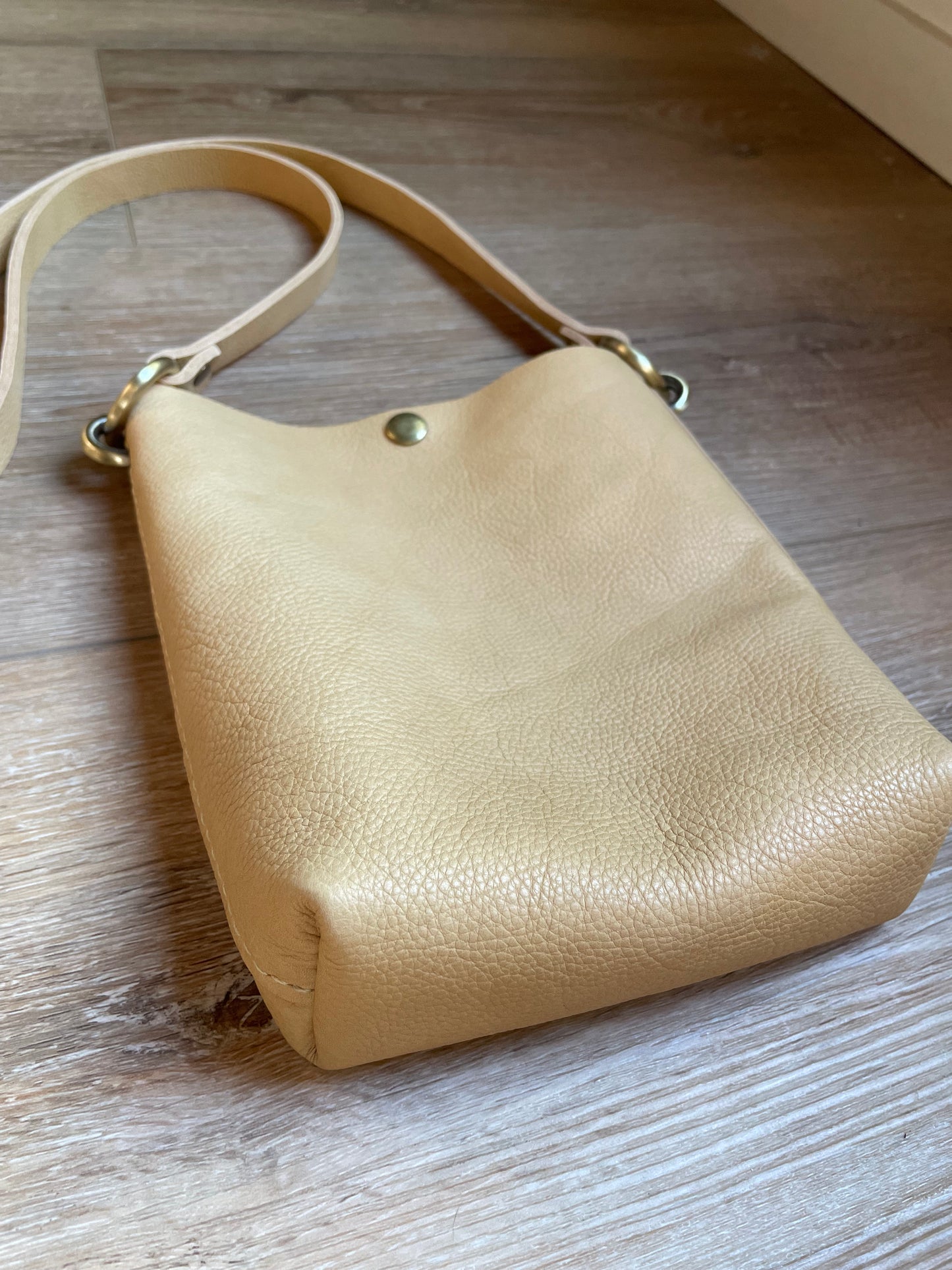 Small Crossbody/Shoulder Bag - Sand