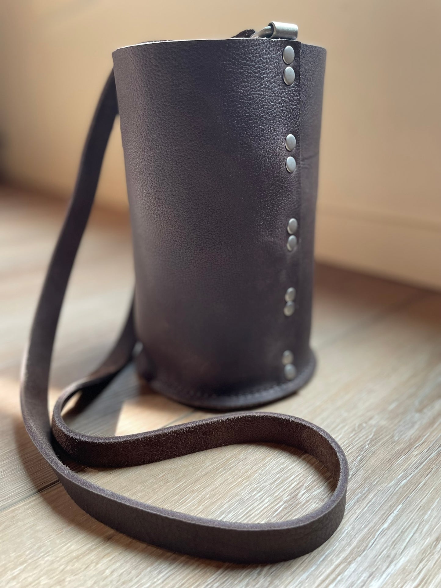 Small Bucket Crossbody - Brown Bullhide
