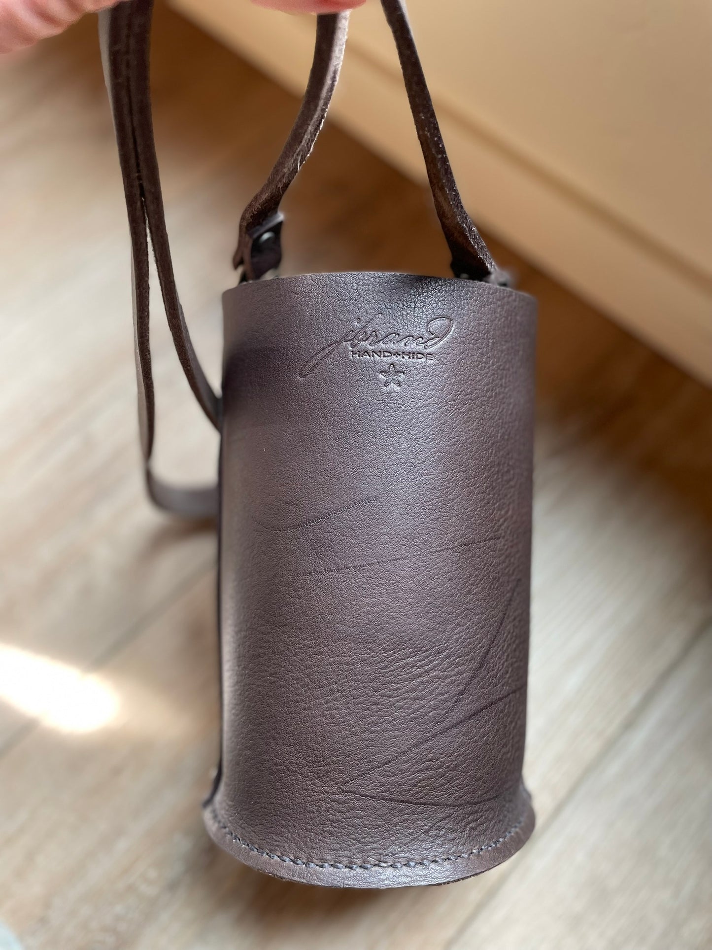Small Bucket Crossbody - Brown Bullhide
