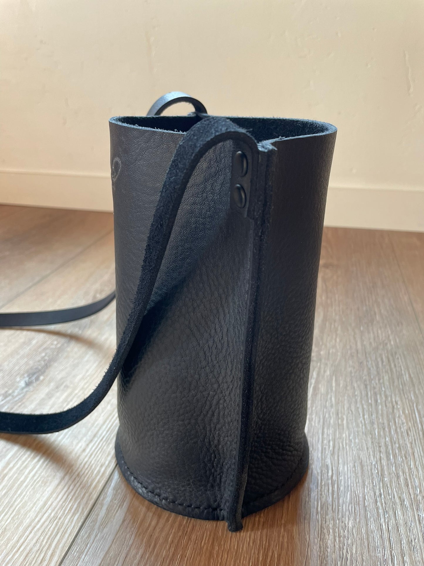 Small Bucket Crossbody - Black