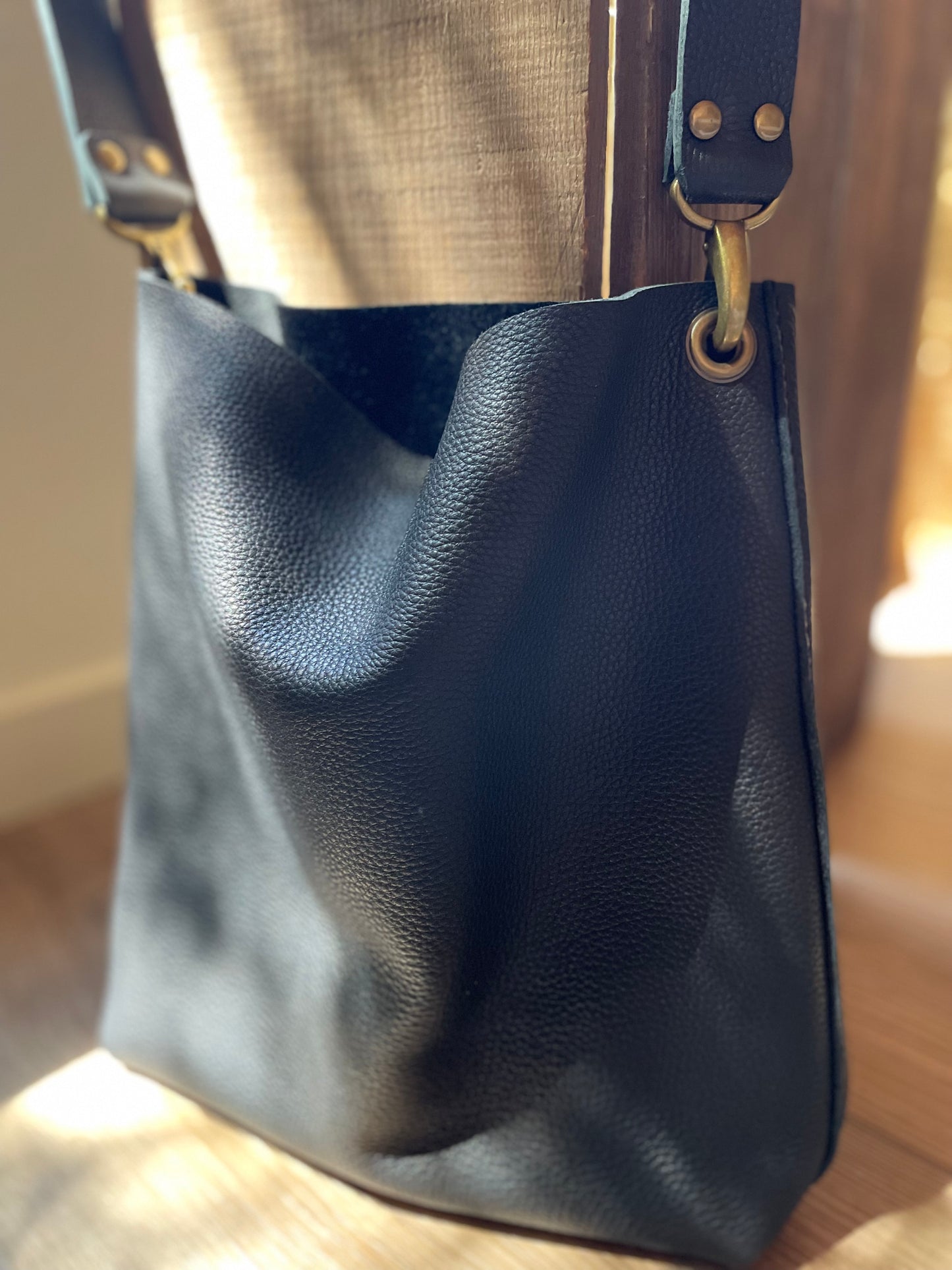 Medium Ultra Soft Bucket, Crossbody Bag - Black