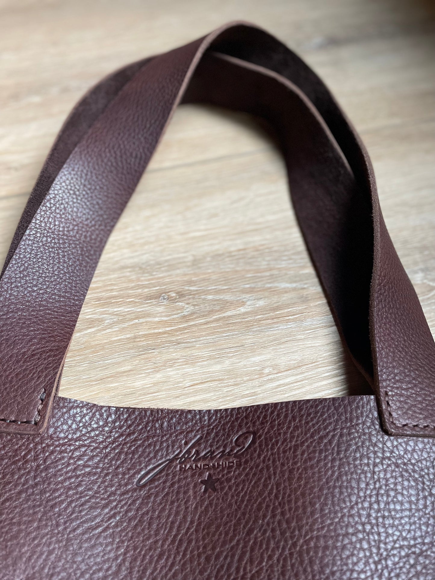 Small Tote - Chocolate Merlot