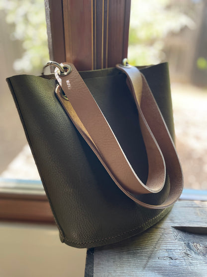 Medium Oval bottom Bag - Olive & Tan