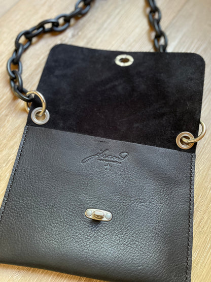 The jbrand Pochette - Black